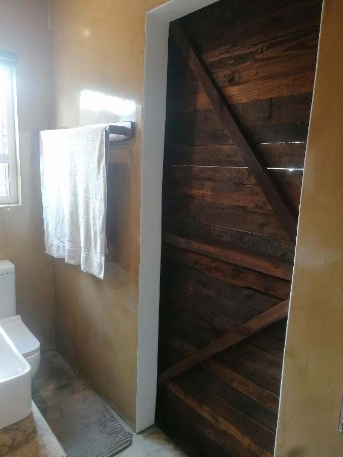 The Oak Treehouse Bnb Queenstown Esterno foto
