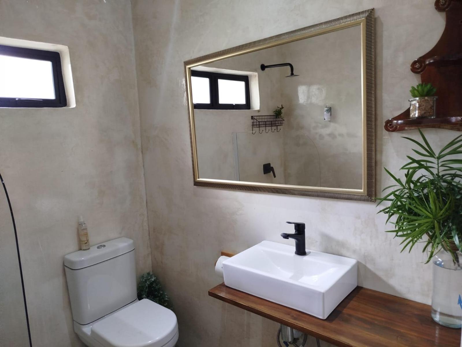 The Oak Treehouse Bnb Queenstown Esterno foto